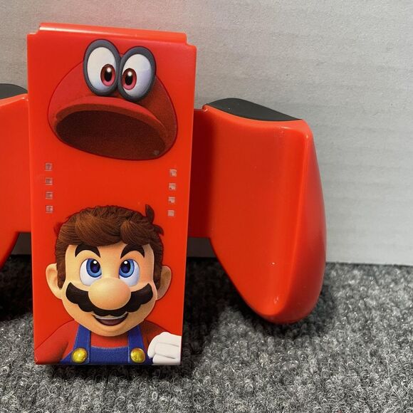 PowerA Joy-Con Comfort Grip Nintendo Switch Super Mario Odyssey Red 1502659-01 - Picture 4 of 7